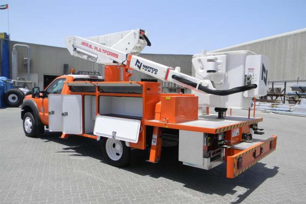 Insulated Aerial Platforms Type C – 46 KV & Below - Image 2