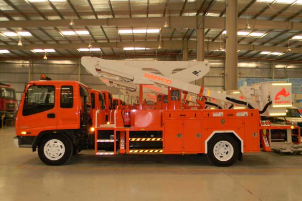Insulated Aerial Platforms TYPE B – 69 KV & BELOW - Image 2